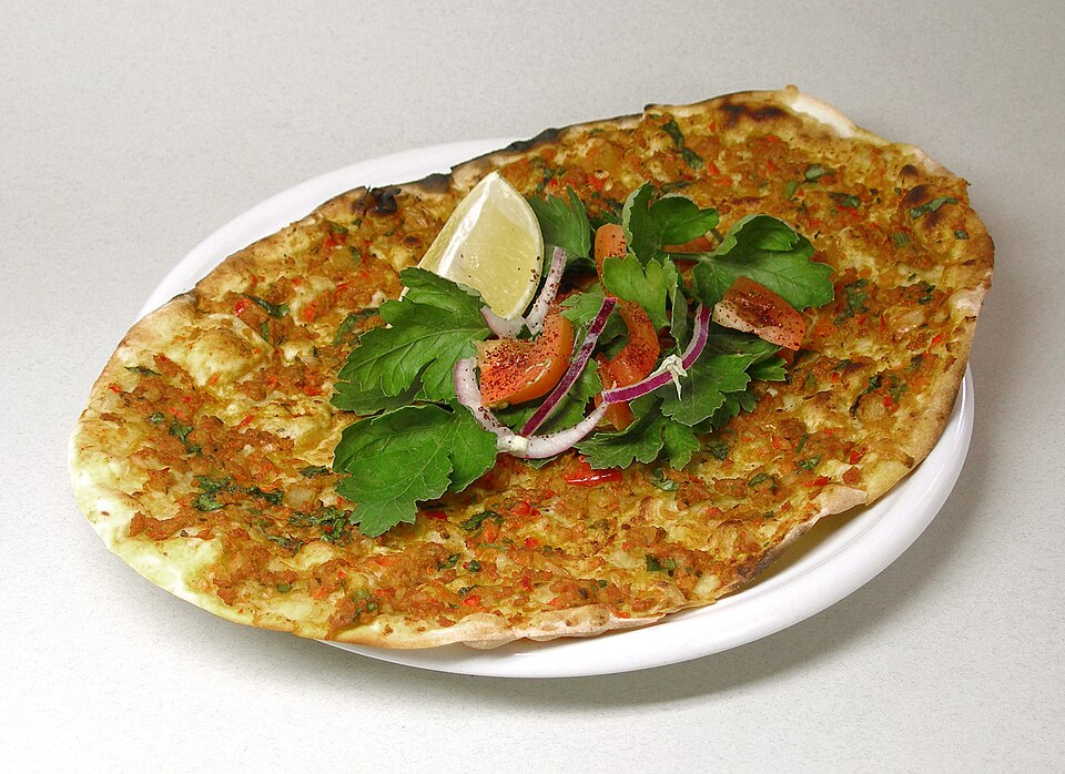 Ceviz Lahmacun